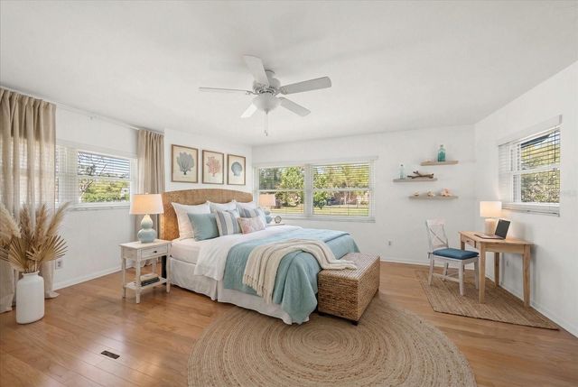 421 E COUNTY LINE ROAD, Lutz, FL 33549