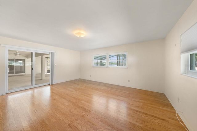 421 E COUNTY LINE ROAD, Lutz, FL 33549