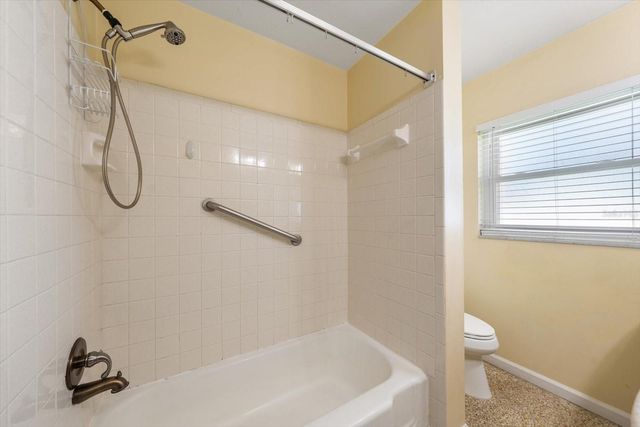 421 E COUNTY LINE ROAD, Lutz, FL 33549