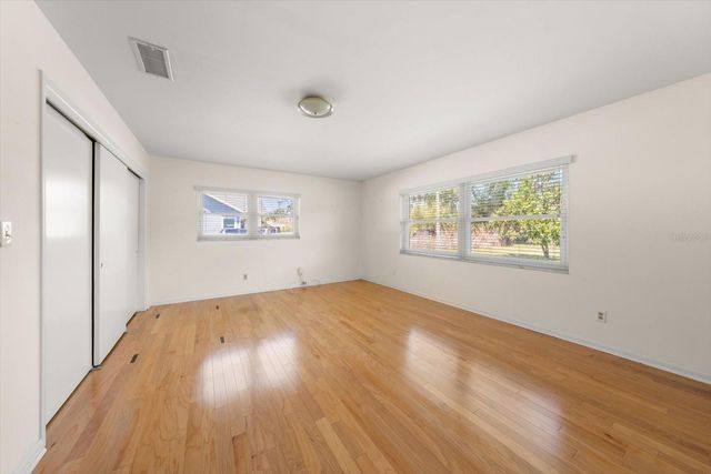 421 E COUNTY LINE ROAD, Lutz, FL 33549