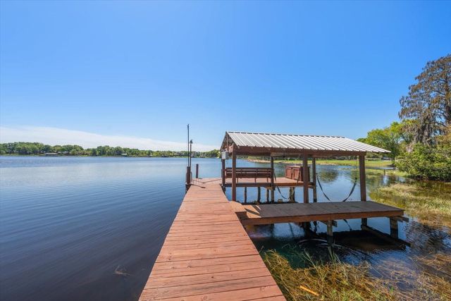 421 E COUNTY LINE ROAD, Lutz, FL 33549