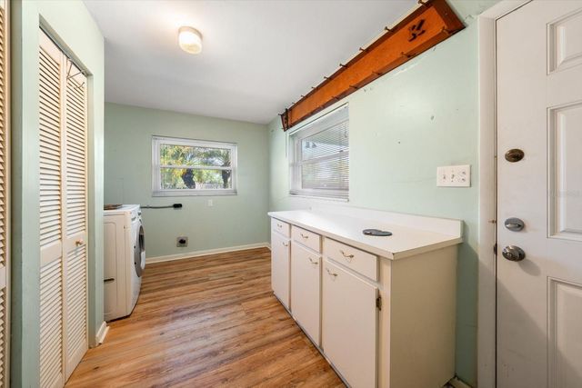 421 E COUNTY LINE ROAD, Lutz, FL 33549