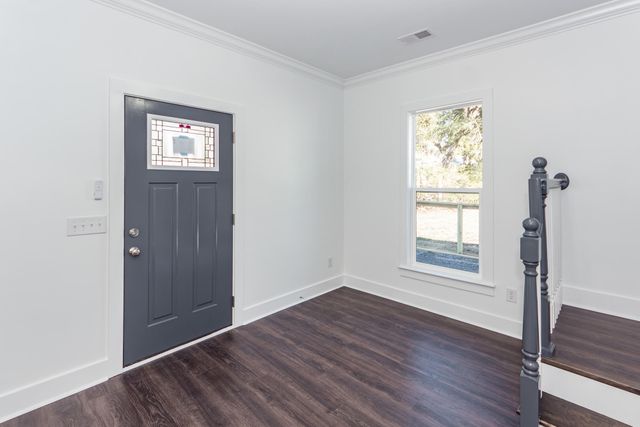 405 Simmons Avenue, Summerville, SC 29483