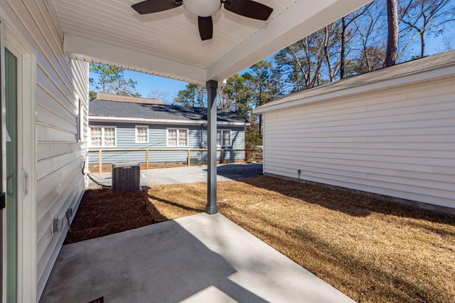 405 Simmons Avenue, Summerville, SC 29483