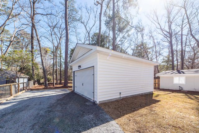 405 Simmons Avenue, Summerville, SC 29483
