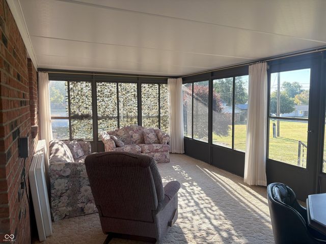 1031 W 11th Street, Rushville, IN 46173