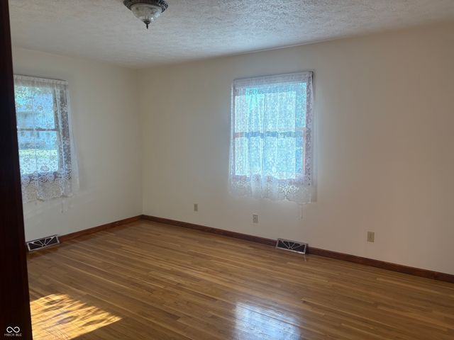 1031 W 11th Street, Rushville, IN 46173