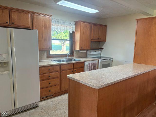 1031 W 11th Street, Rushville, IN 46173