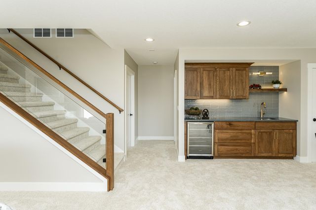 2656 Bentley Drive SW, Rochester, MN 55902