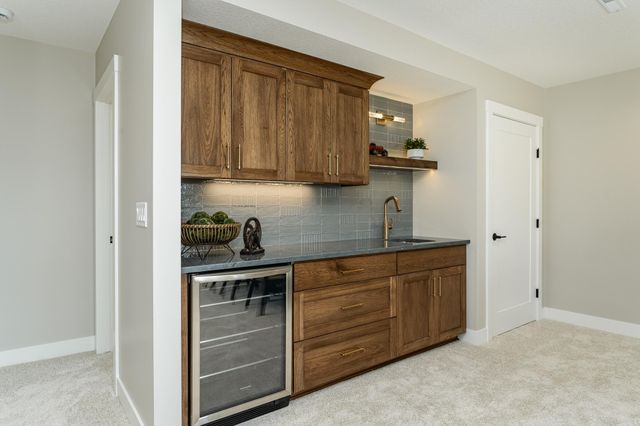 2656 Bentley Drive SW, Rochester, MN 55902