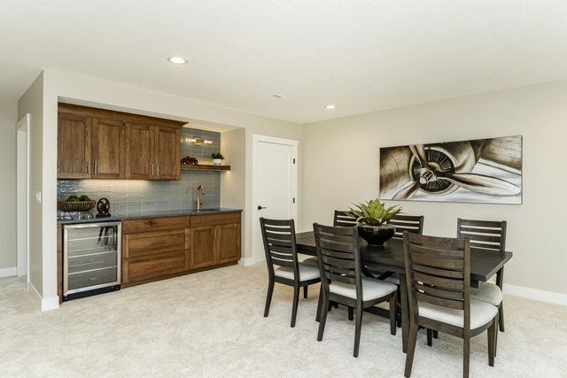 2656 Bentley Drive SW, Rochester, MN 55902