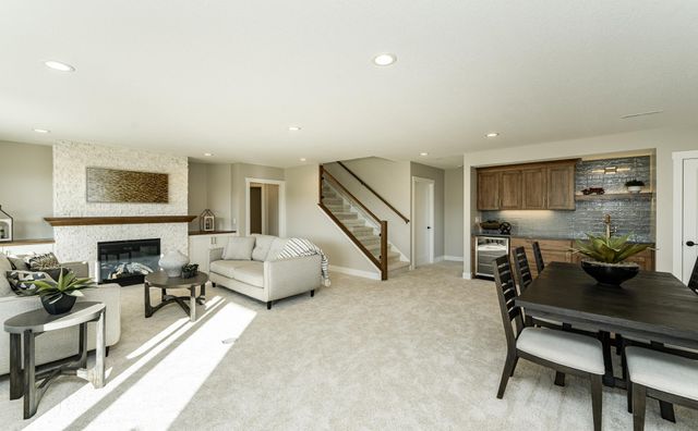 2656 Bentley Drive SW, Rochester, MN 55902