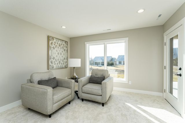 2656 Bentley Drive SW, Rochester, MN 55902