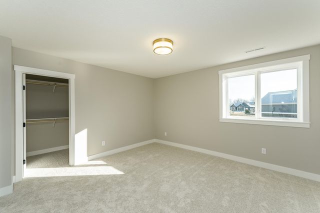 2656 Bentley Drive SW, Rochester, MN 55902