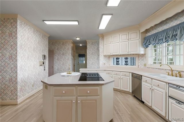 20467 Old Jasper Road, Northport, AL 35475