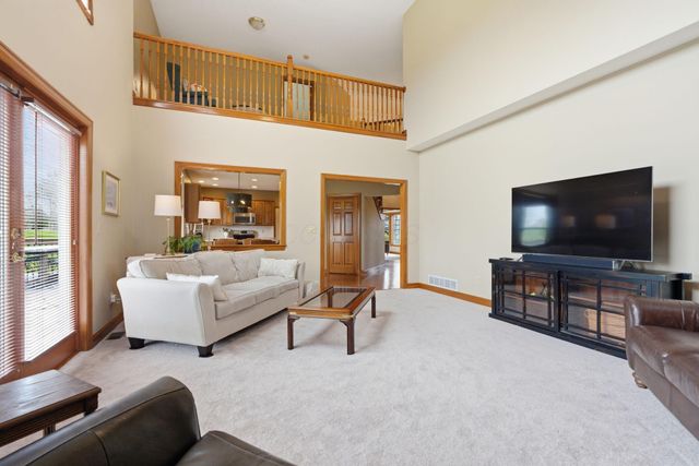 11092 Red Fox Street, Canal Winchester, OH 43110