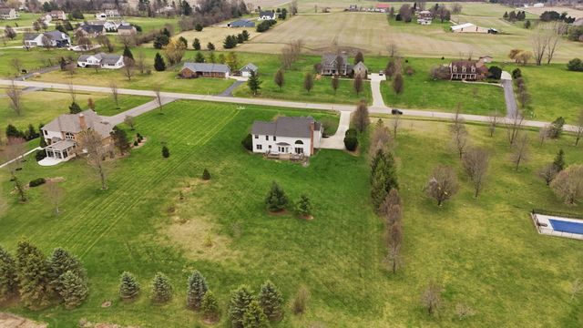 11092 Red Fox Street, Canal Winchester, OH 43110
