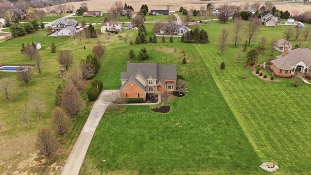 11092 Red Fox Street, Canal Winchester, OH 43110