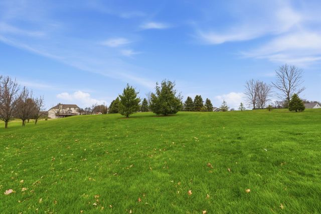 11092 Red Fox Street, Canal Winchester, OH 43110