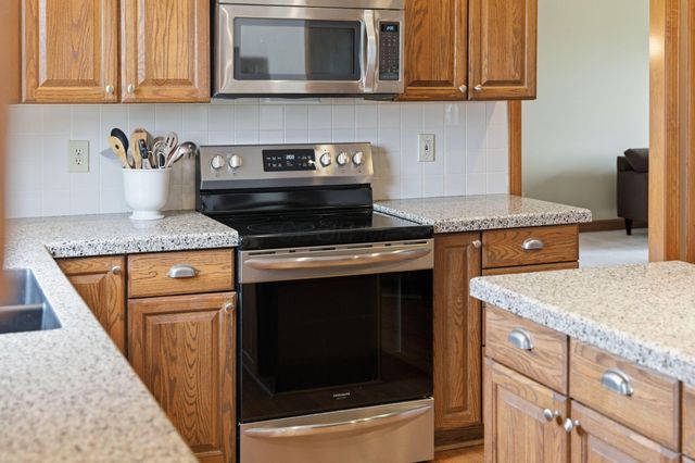 11092 Red Fox Street, Canal Winchester, OH 43110
