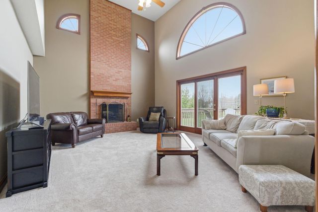 11092 Red Fox Street, Canal Winchester, OH 43110
