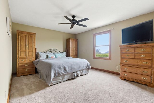 11092 Red Fox Street, Canal Winchester, OH 43110