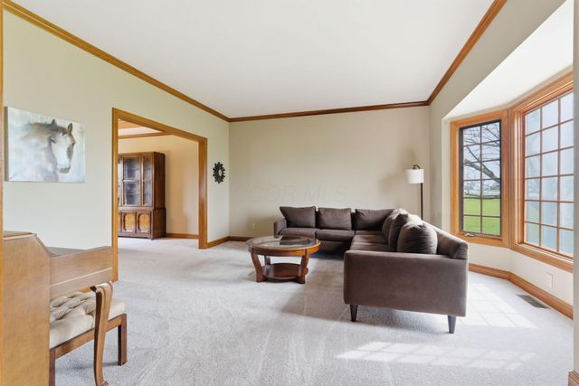 11092 Red Fox Street, Canal Winchester, OH 43110