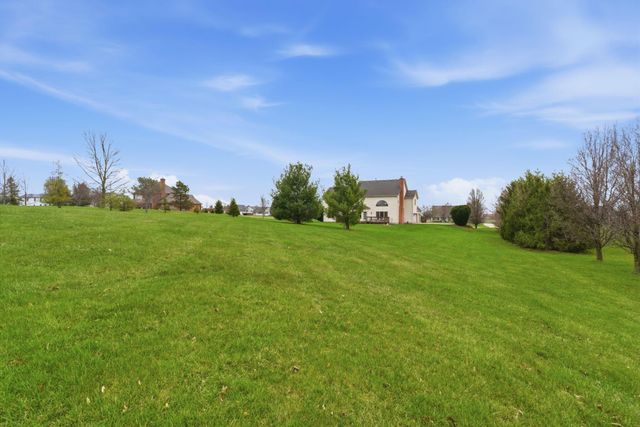 11092 Red Fox Street, Canal Winchester, OH 43110