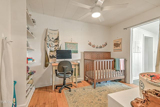 1017 Harding Avenue, Johnson City, TN 37604