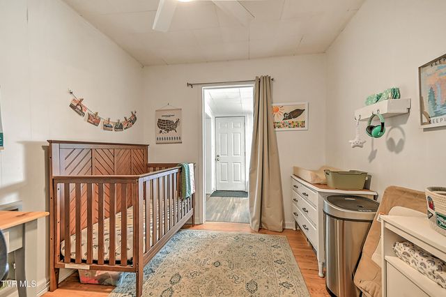 1017 Harding Avenue, Johnson City, TN 37604