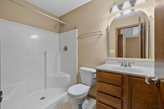 2345 E ST FRANCIS, Rapid City, SD 57703