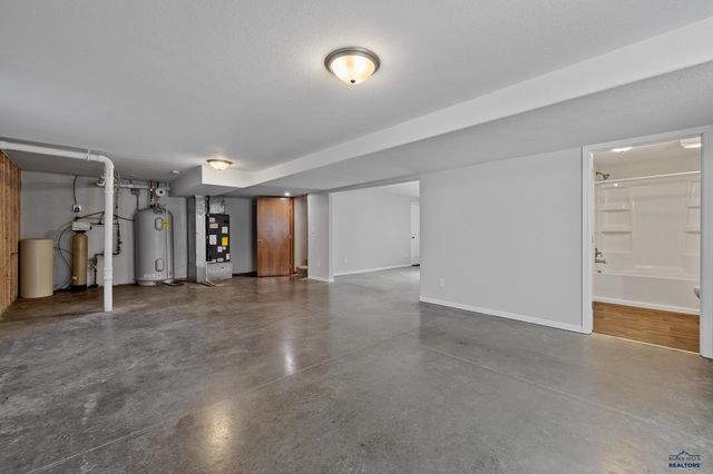 2345 E ST FRANCIS, Rapid City, SD 57703