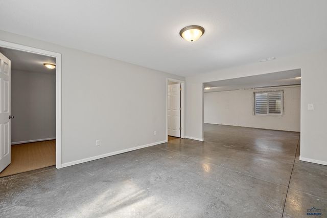 2345 E ST FRANCIS, Rapid City, SD 57703