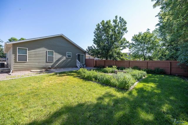 2345 E ST FRANCIS, Rapid City, SD 57703