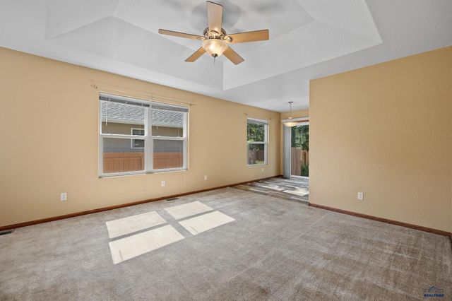 2345 E ST FRANCIS, Rapid City, SD 57703
