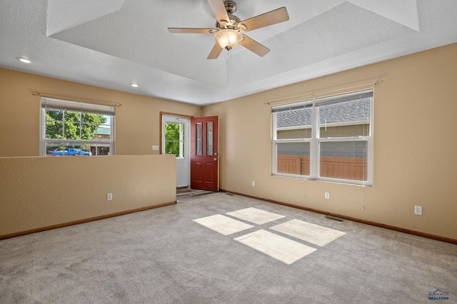 2345 E ST FRANCIS, Rapid City, SD 57703