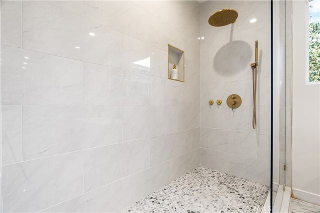 5712 Fairview Pl., Agoura Hills, CA 91301