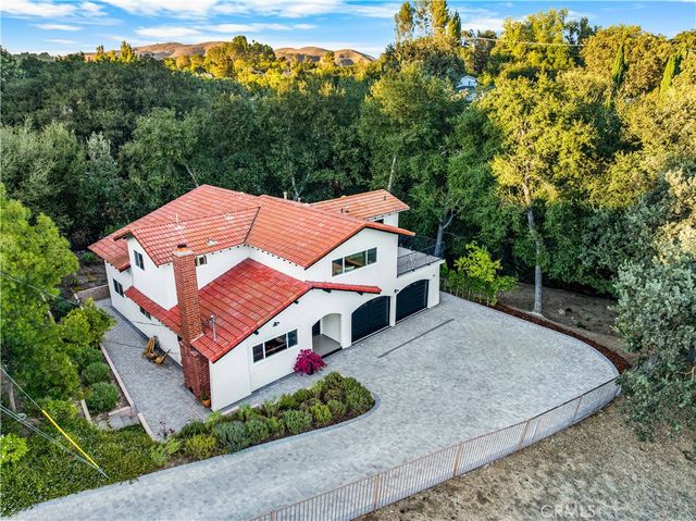5712 Fairview Pl., Agoura Hills, CA 91301