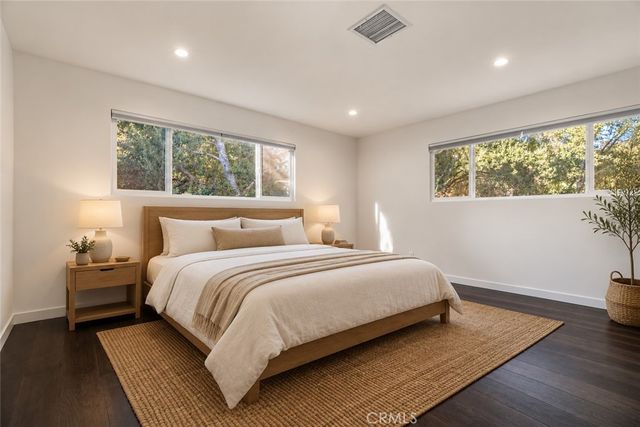 5712 Fairview Pl., Agoura Hills, CA 91301