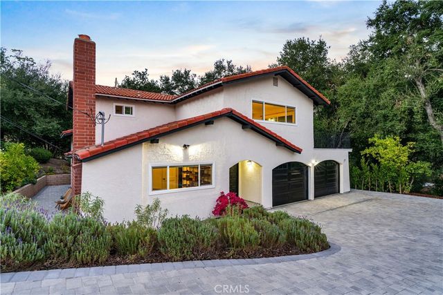 5712 Fairview Pl., Agoura Hills, CA 91301