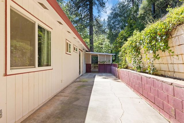 2971 Letitia Ave, Placerville, CA 95667