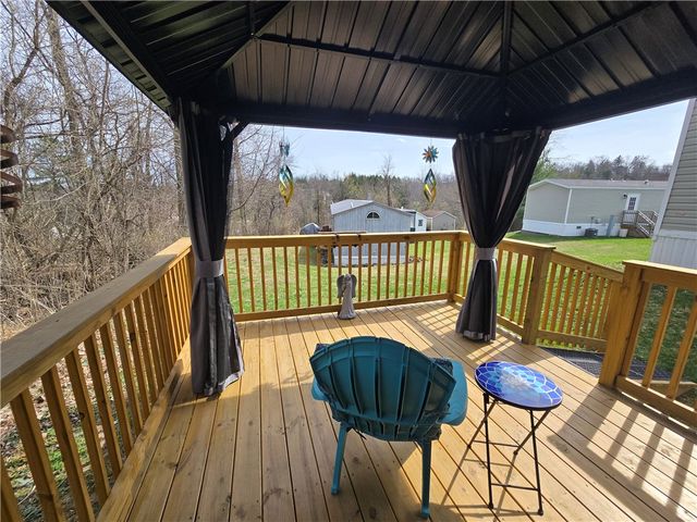 186 Hampton Ave, North Fayette, PA 15126