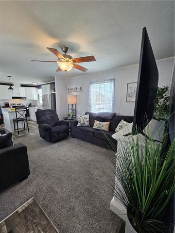 186 Hampton Ave, North Fayette, PA 15126