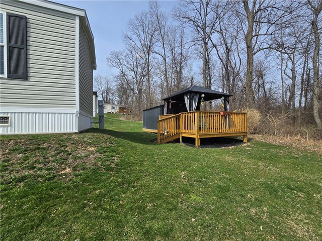 186 Hampton Ave, North Fayette, PA 15126