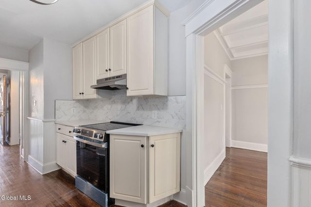 596 Morris Street, Albany, NY 12208