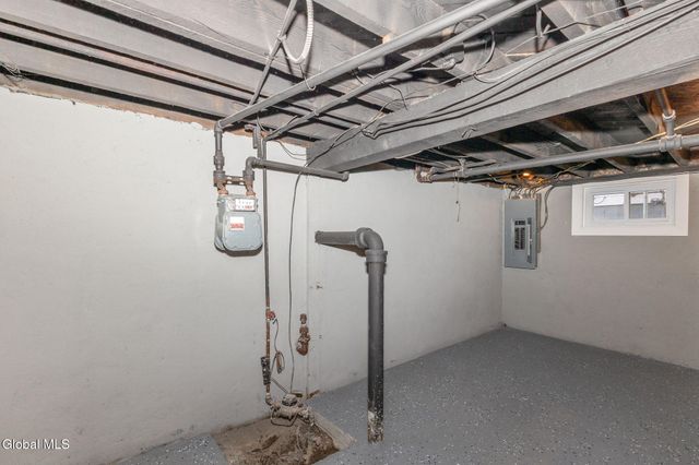 596 Morris Street, Albany, NY 12208