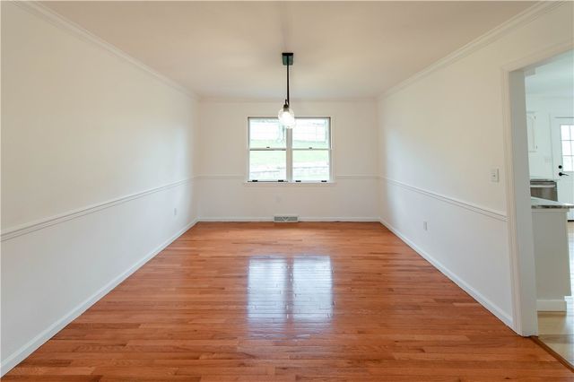 5 Deerfield Dr, Penn Twp, PA 15636