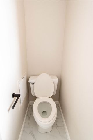 5 Deerfield Dr, Penn Twp, PA 15636