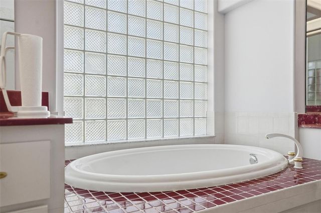 18729 BASCOMB LANE, Hudson, FL 34667