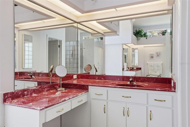 18729 BASCOMB LANE, Hudson, FL 34667